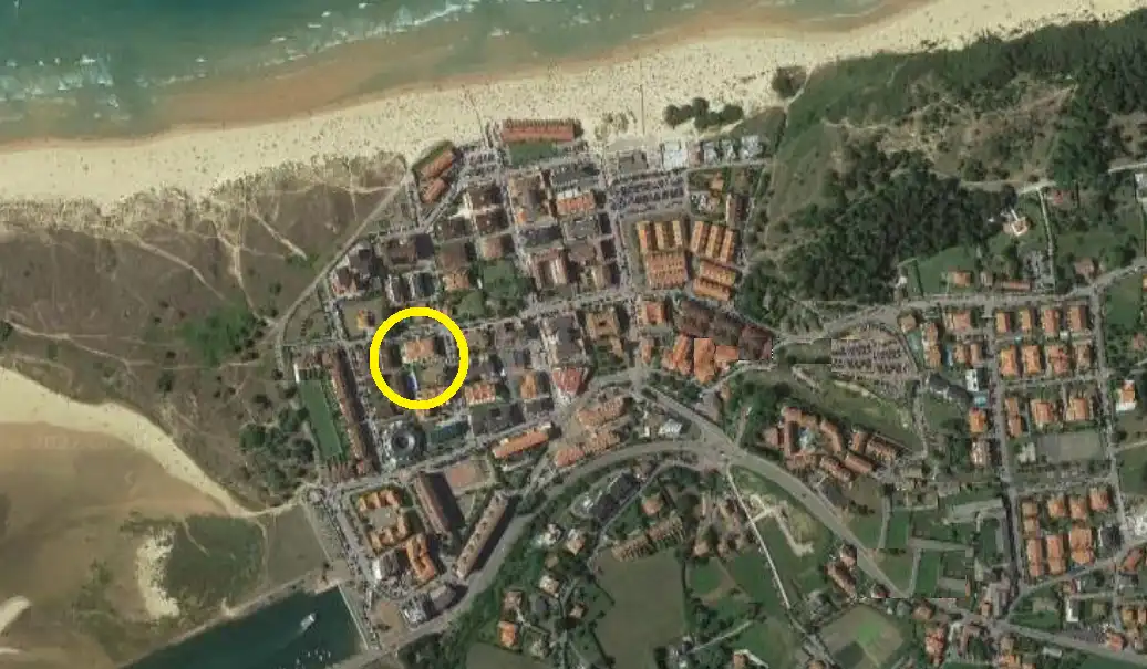 Außenansicht von Wohnung zur Miete in Ribamontán al Mar mit Terrasse, Möbliert und Gemeinschaftspool