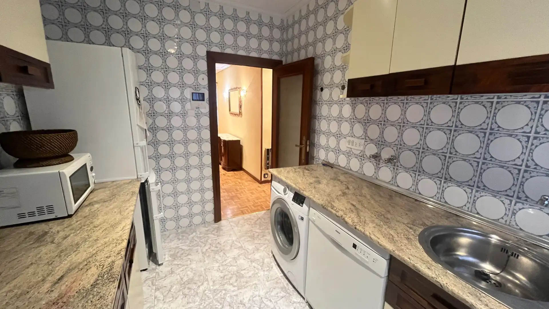 Kitchen of Flat for sale in Valladolid  with Heating and Parquet flooring