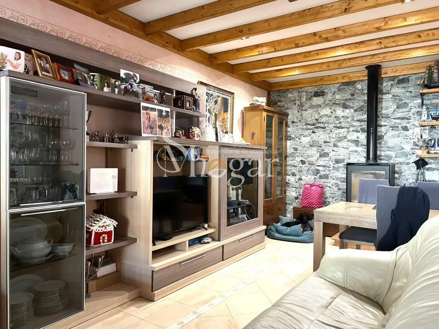 Sala de estar de Casa o chalet en venta en Bargas con Aire acondicionado, Jardín privado y Piscina comunitaria