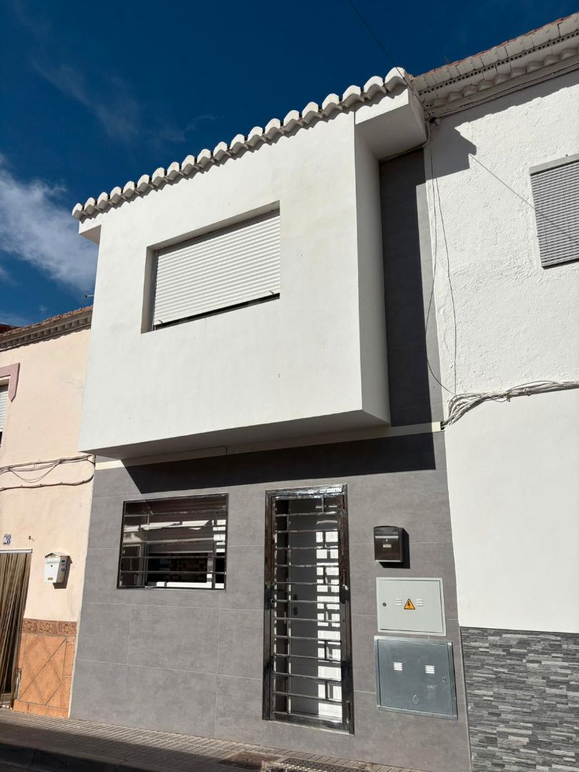 Vista exterior de Casa o chalet en venta en Las Gabias con Aire acondicionado, Amueblado y Horno