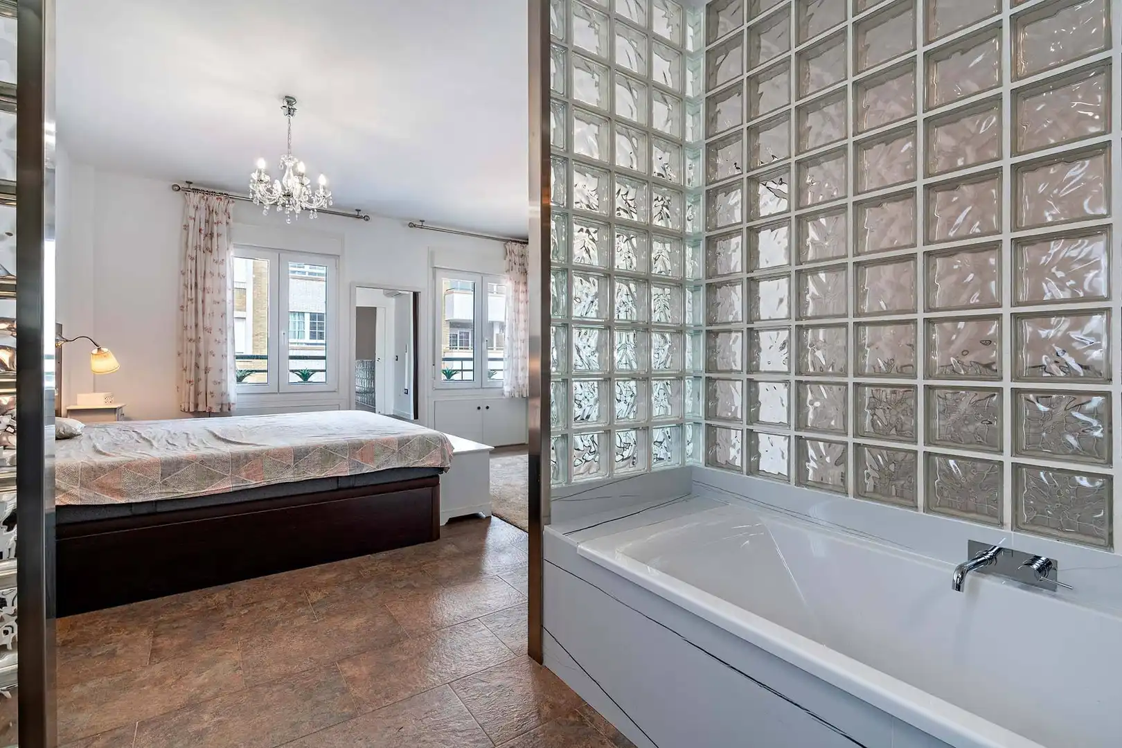 Bathroom of Detached homes for sale in Roquetas de Mar  with Air Conditioner and Community pool