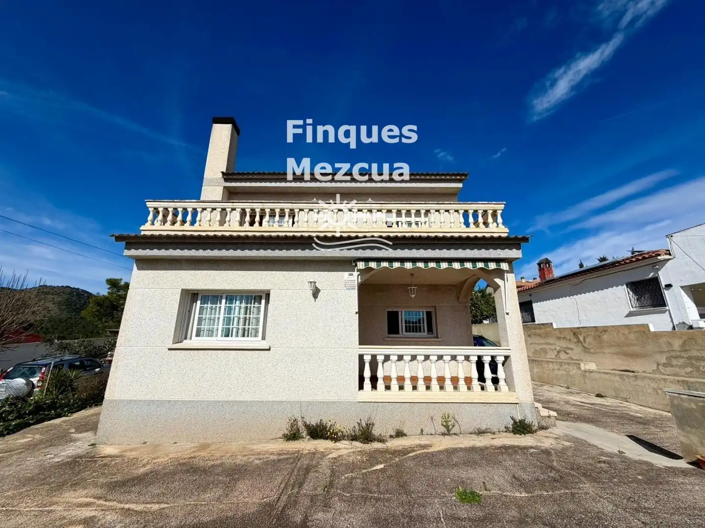Houses for sale in Centre