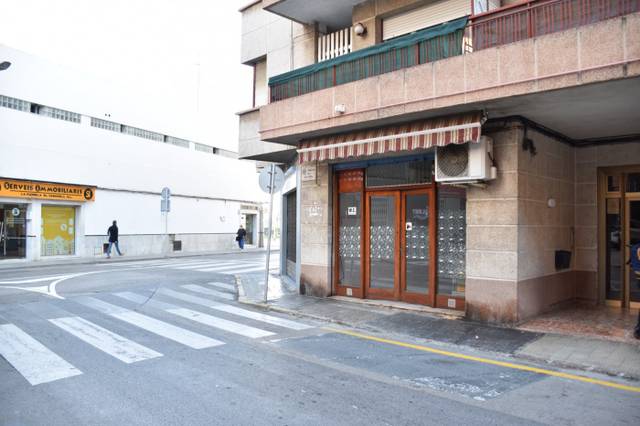 Local comercial en Venta en Avenida CATALUNYA en El Tancat - Mas d'en Gual