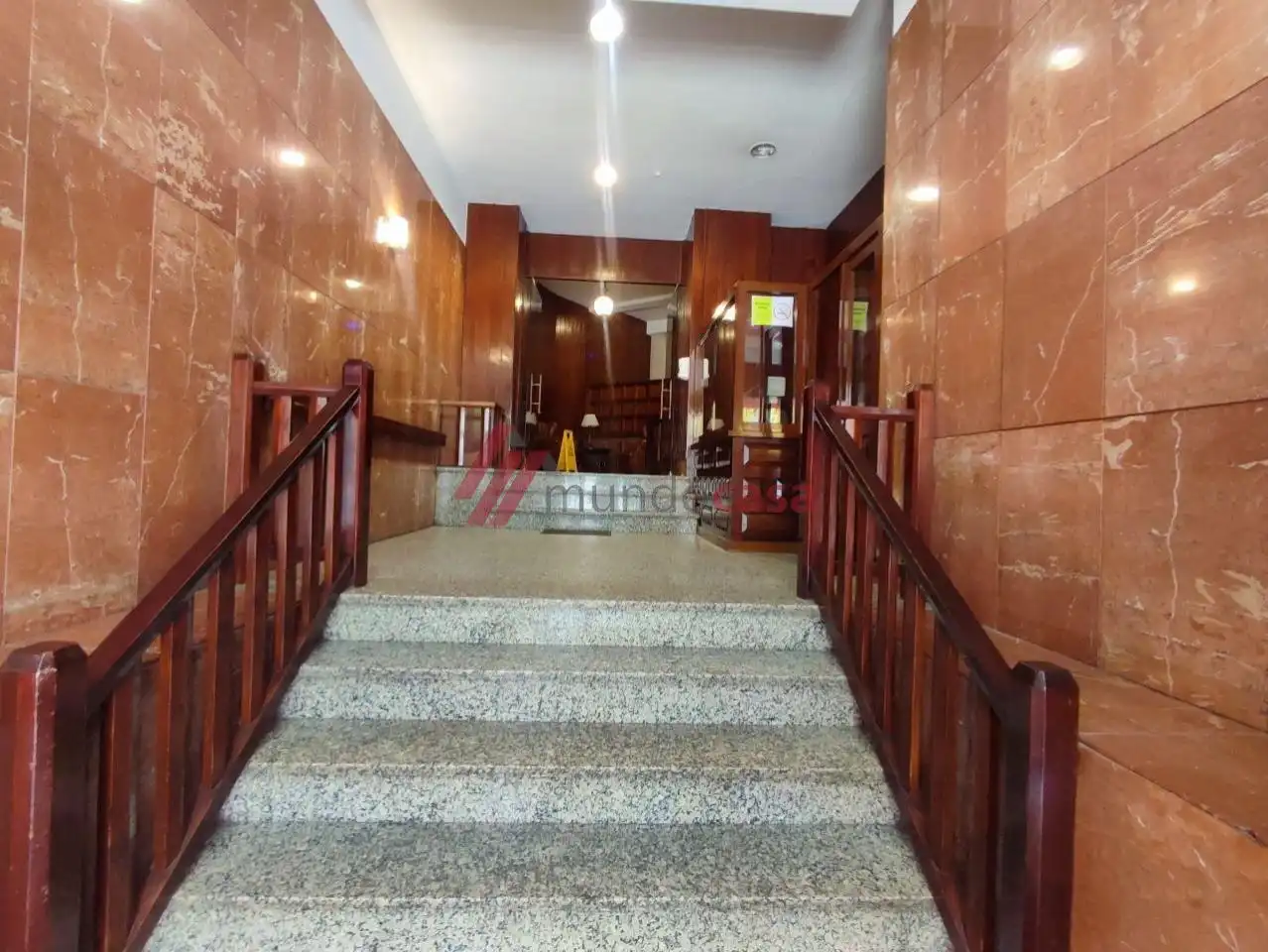 Piso de alquiler en Ferrol con Calefacción, Parquet y Terraza