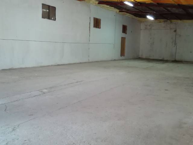 Local comercial en Alquiler en Calle Palmilla, 62 en Las Palmeras - Dehesilla