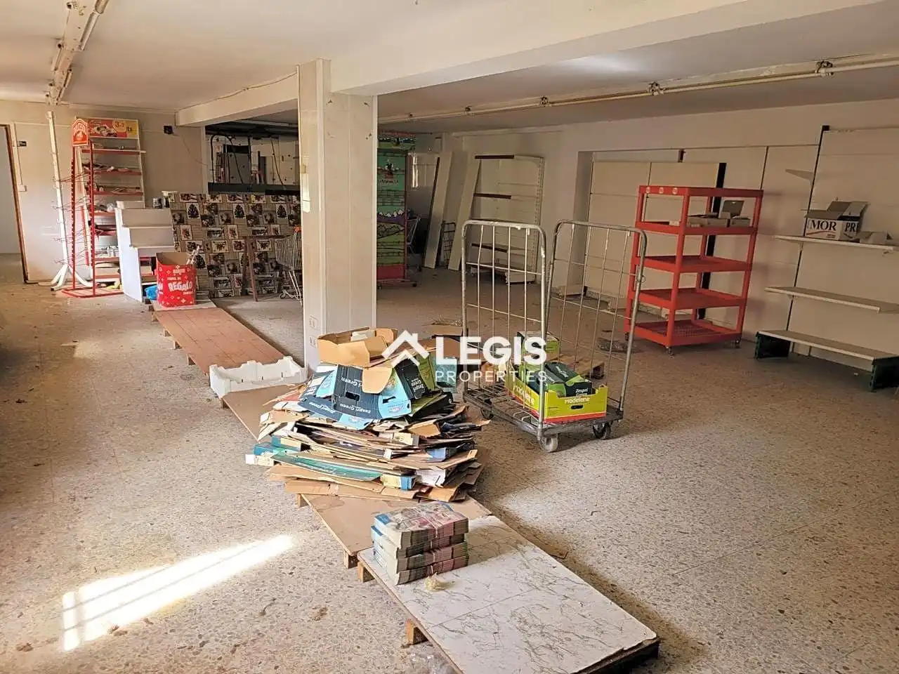 Local en venda en Mieres (Asturias) amb Terrassa