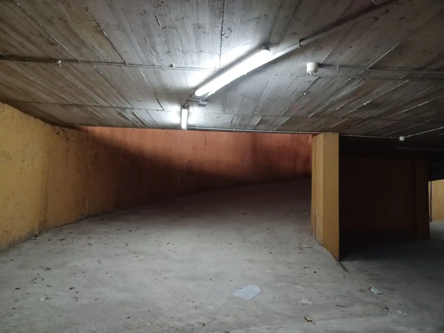 Garaje de alquiler en Sarrià de Ter