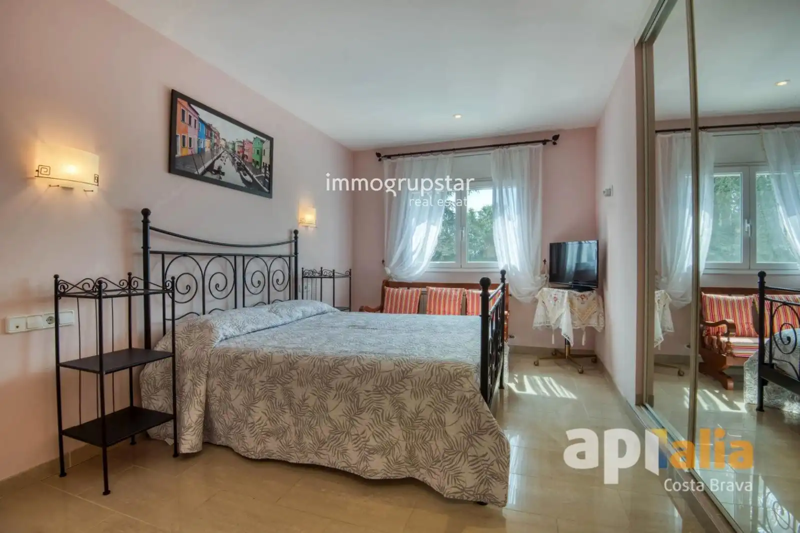 Dormitori de Casa o xalet en venda en Calonge i Sant Antoni amb Calefacció, Terrassa i Piscina