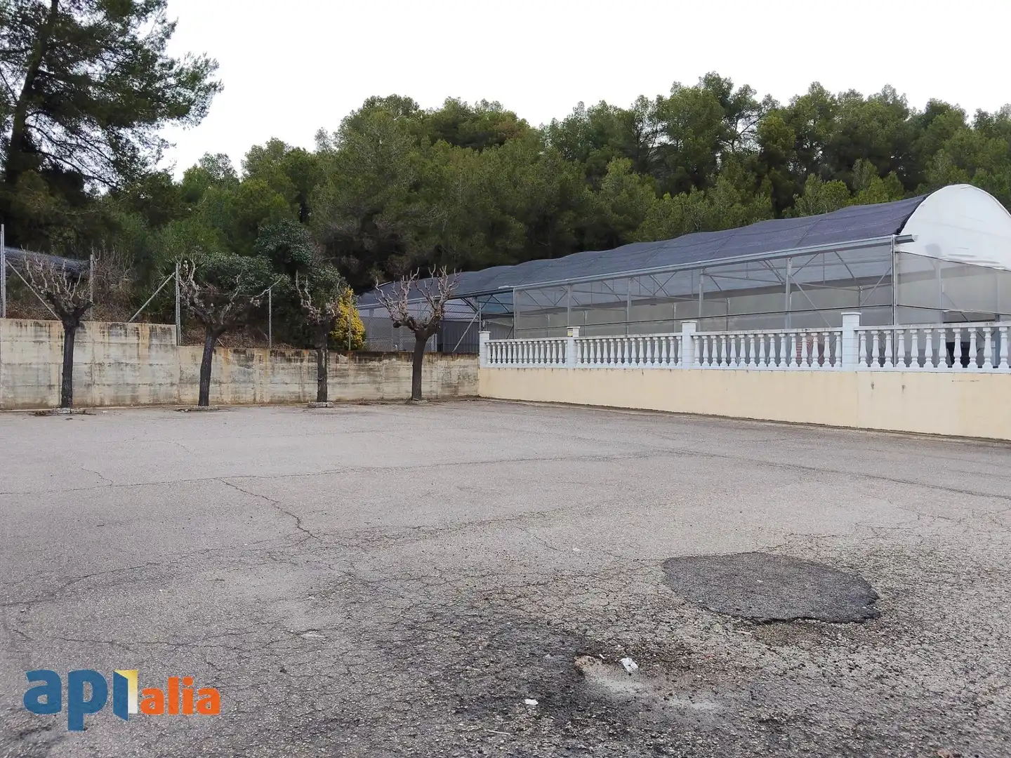 Aparcament de Finca rústica en venda en Vallirana