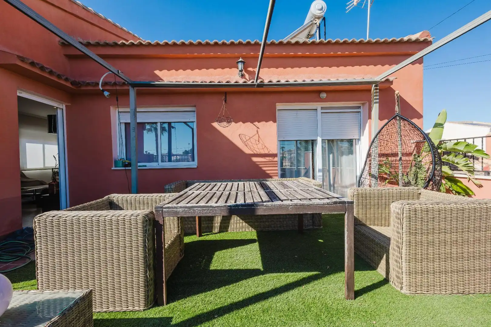 Terraza de Casa o chalet en venta en Torrevieja con Terraza, Piscina y Amueblado