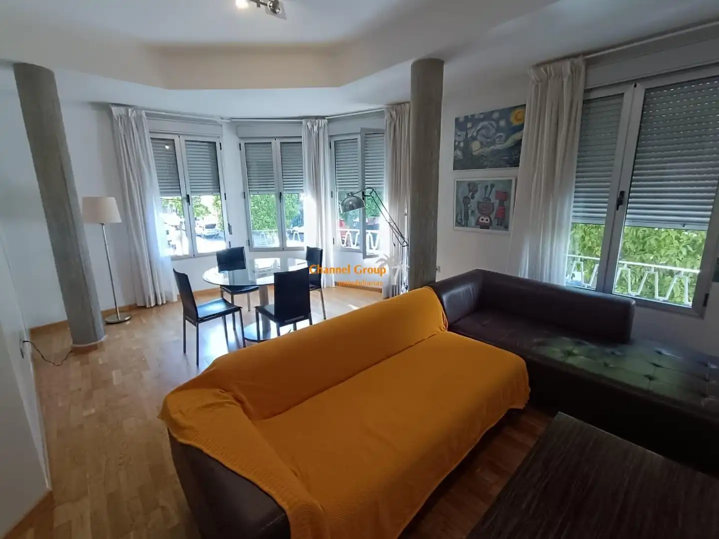 Sala d'estar de Apartament de lloguer en Elche / Elx amb Aire condicionat, Moblat i Balcó