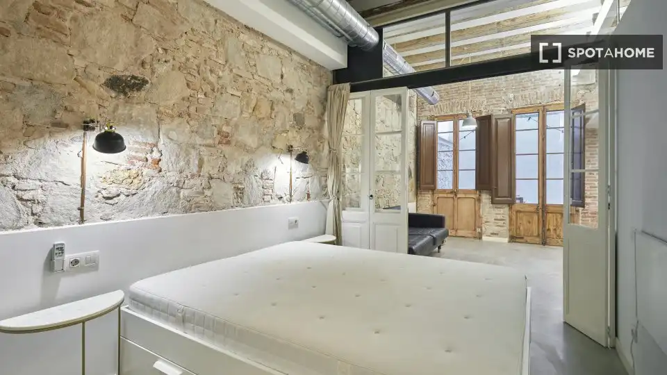 Piso con terraza en alquiler en Ciutat Vella, imagen 9