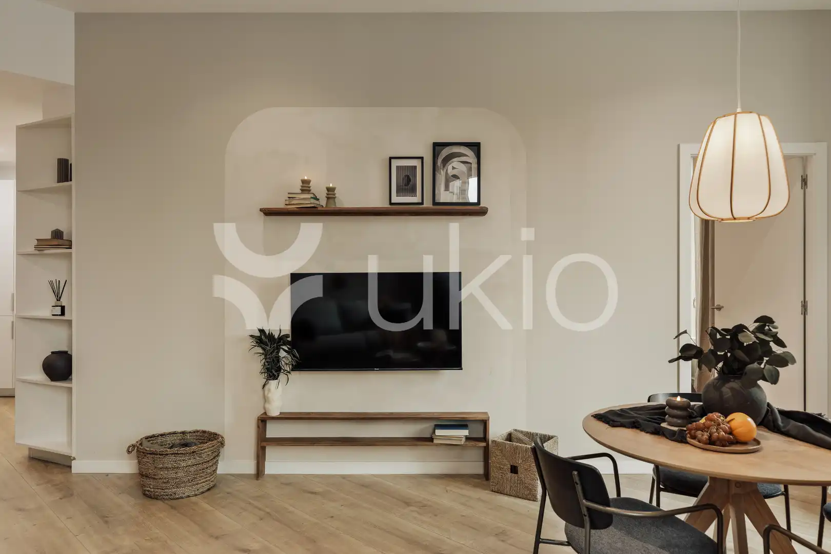 Apartment with terrace to rent in Gran Via de les Corts Catalanes, imagen 13