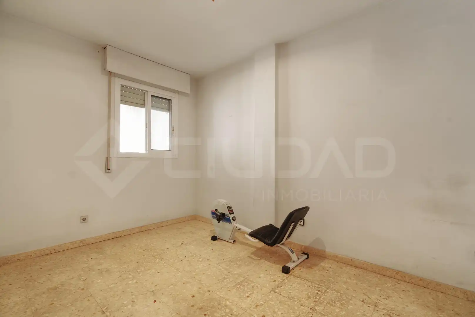 Detached homes for sale in Tomares  with Storage room