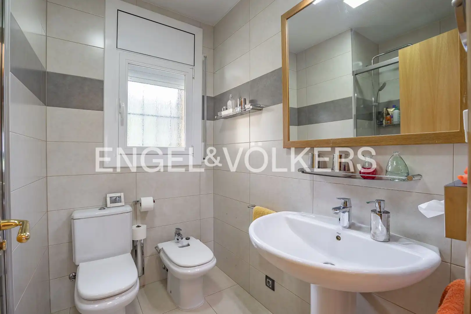 Baño de Casa o chalet en venta en Sant Quirze Safaja con Calefacción, Jardín privado y Terraza