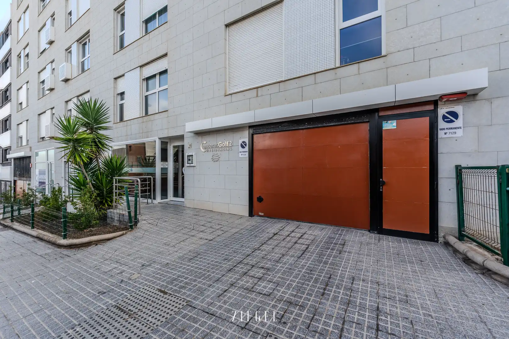 Exterior view of Flat for rent in Las Palmas de Gran Canaria  with Private garden, Storage room and Swimming Pool