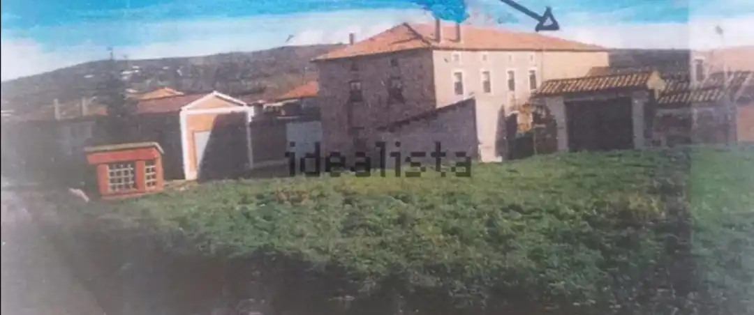 Casa o xalet en venda en Castrillo de Riopisuerga amb Jardí privat i Traster