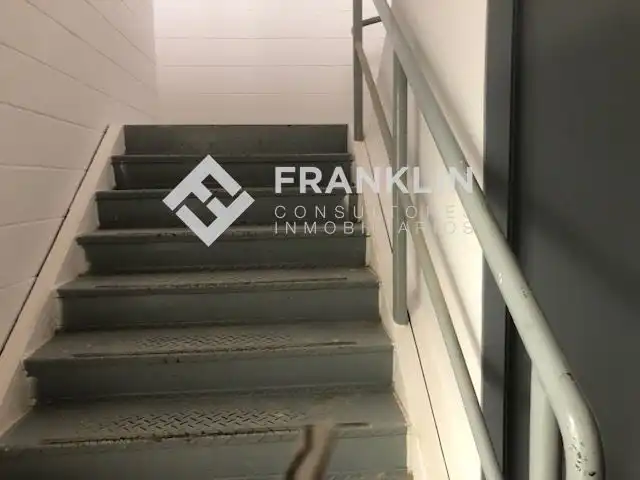 Fabrikhallen zur Miete in Celrà