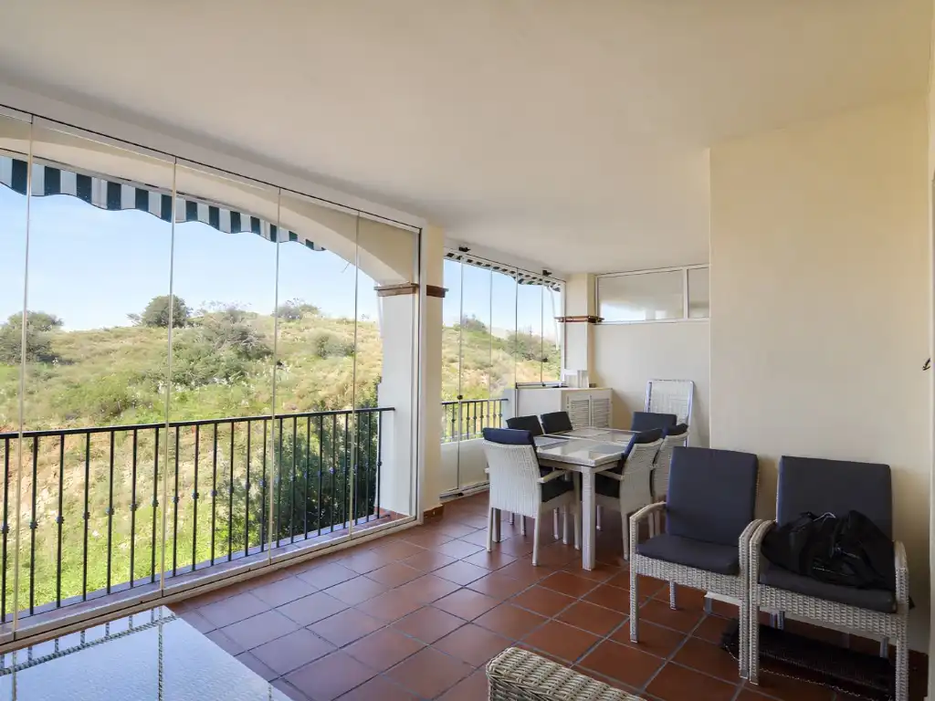 Terrasse von Wohnung zum Verkauf in Mijas mit Klimaanlage, Heizung und Privatgarten