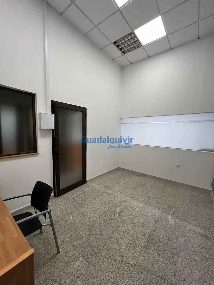 Büro zur Miete in Montequinto