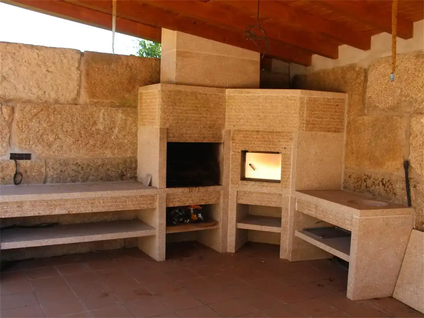Terrassa de Finca rústica en venda en Monterrei amb Jardí privat, Piscina i Balcó