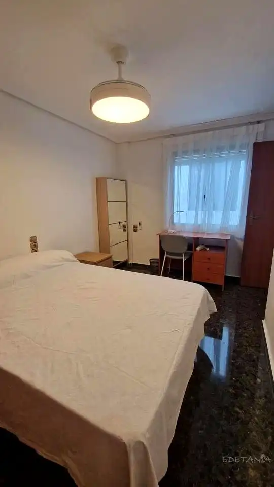 Bedroom of Flat for rent in Alfara del Patriarca  with Furnished