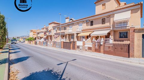 Foto 2 de Casa adosada en venta en Calle Granada, 24, Ogíjares, Granada