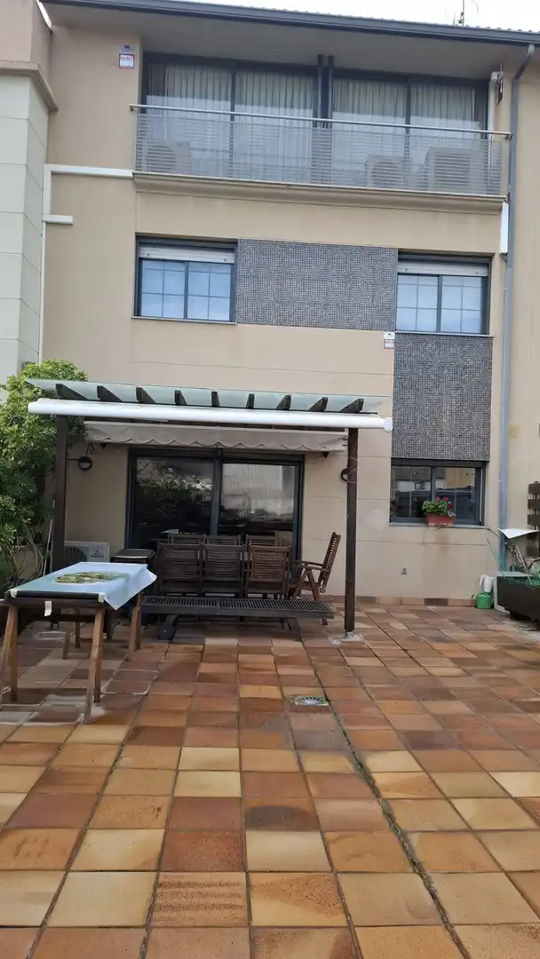 Terraza de Casa adosada en venta en Vallirana con Aire acondicionado, Calefacción y Terraza