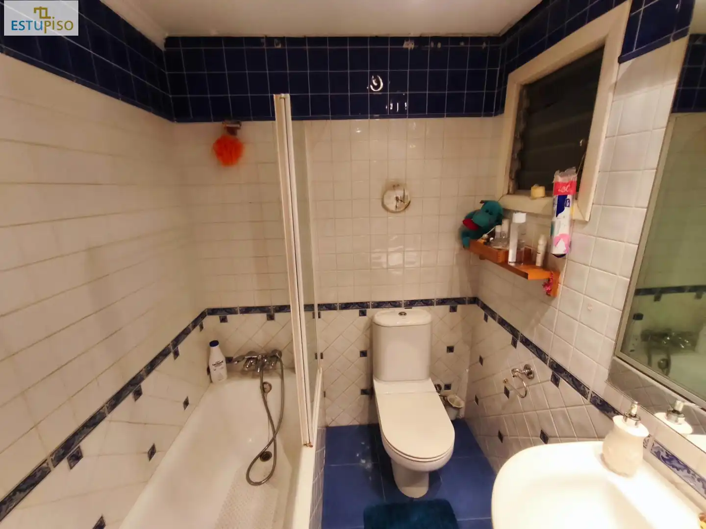 Bathroom of Flat for sale in Ensanche
