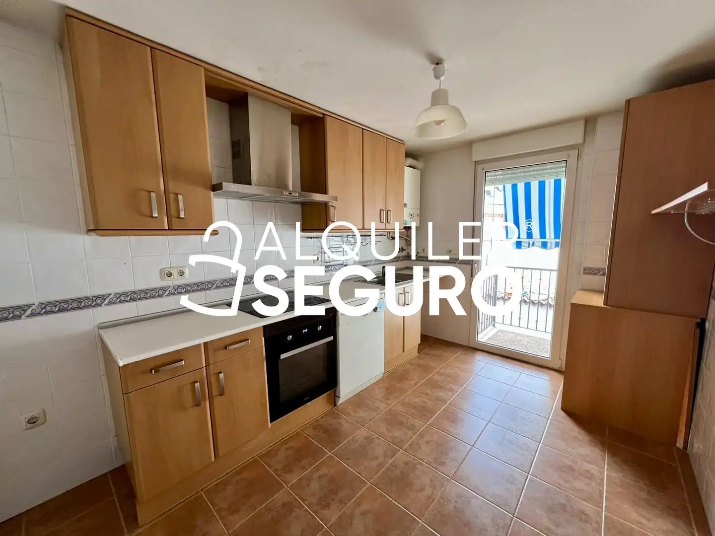 Wohnung zur Miete in de la Colmena del Cura, Centro