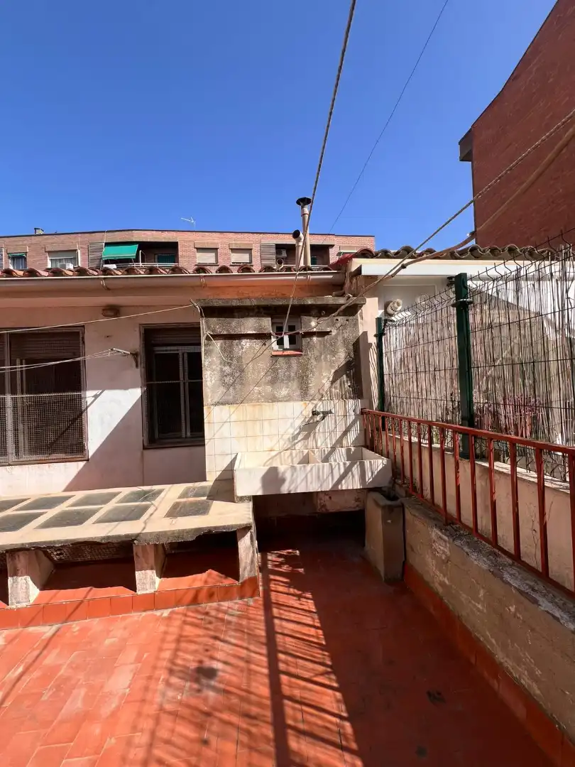 Vista exterior de Casa o xalet en venda en Zaragoza