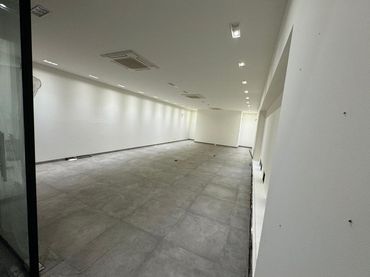 Local comercial de lloguer a Calle Postas