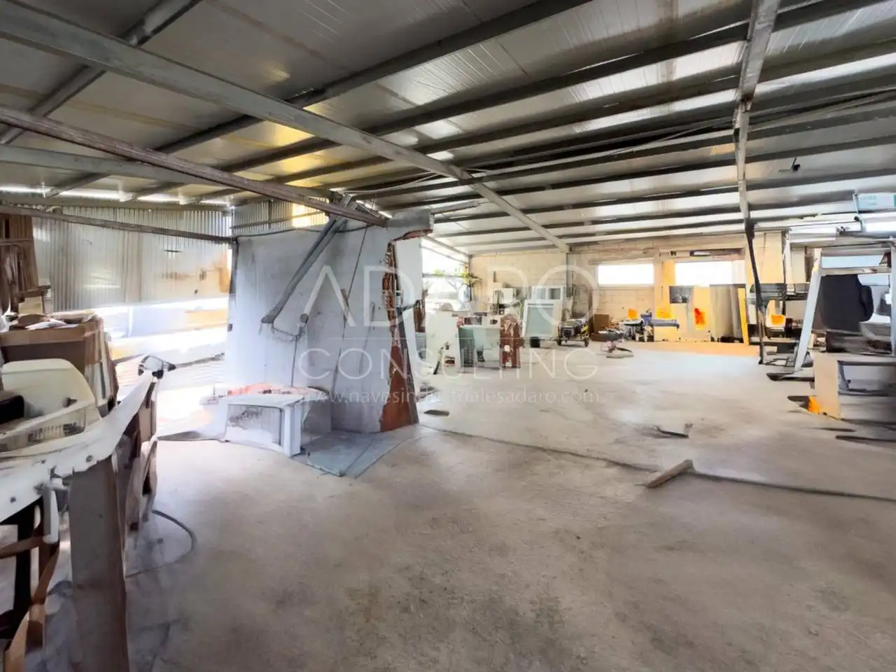 Nave industrial en venta en Calle Puerto de San Glorio, imagen 6
