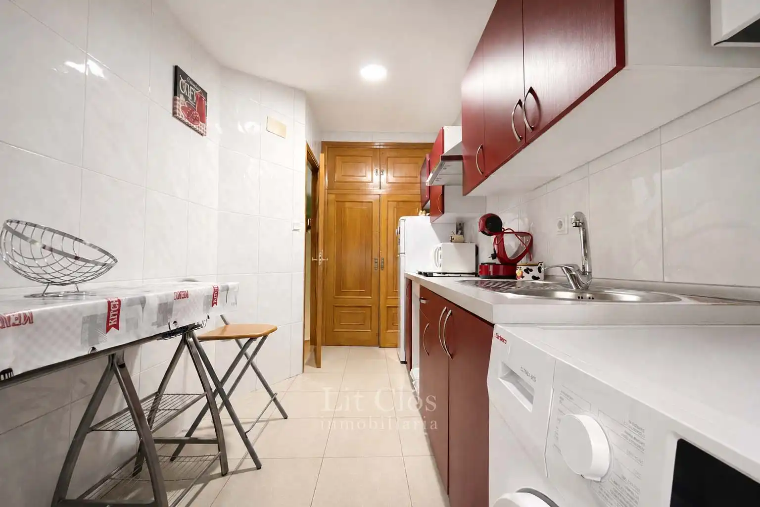 Cocina de Piso en venta en O Barco de Valdeorras   con Calefacción y Trastero