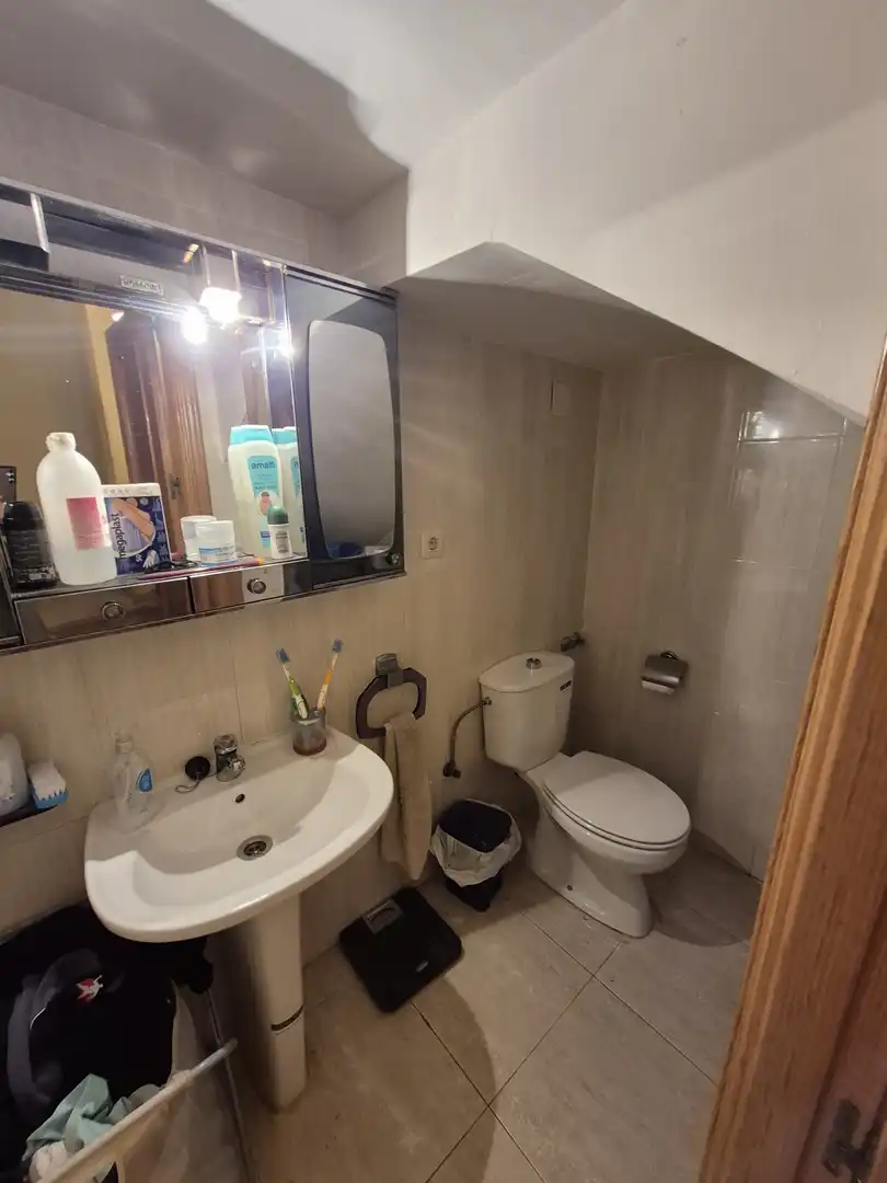 Badezimmer von Haus oder Chalet zum Verkauf in Poblete mit Heizung