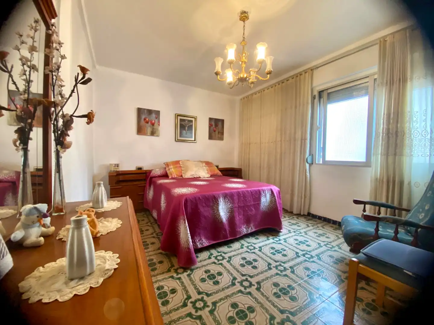 Habitación de Piso en venta en Valencia con Aire acondicionado, Amueblado y Horno