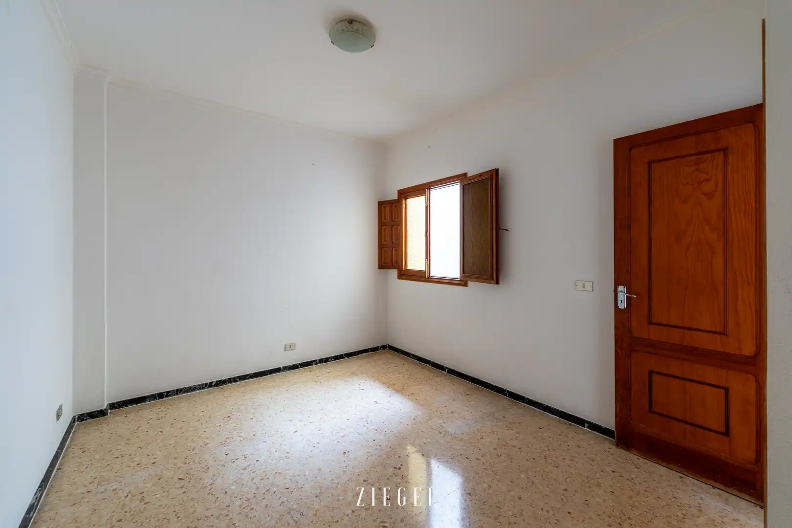 Habitación de Casa o chalet en venta en Las Palmas de Gran Canaria con Terraza, Trastero y Balcón