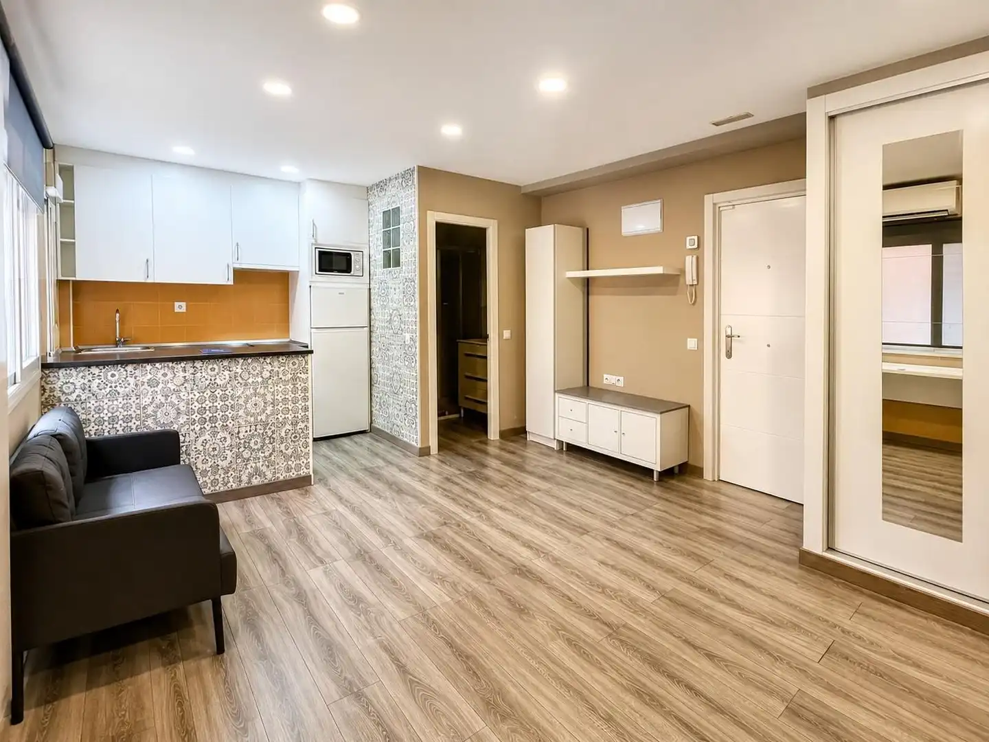 Studio with lift for sale in Centro Urbano