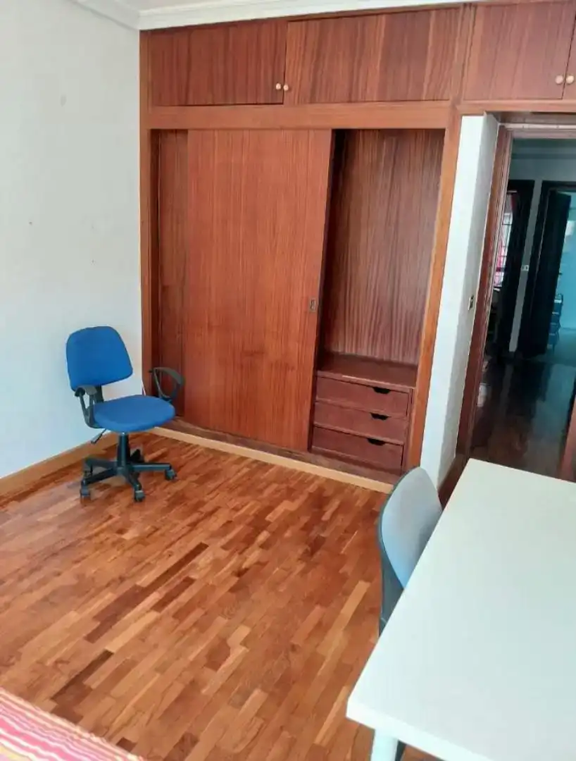 Bedroom of Flat for rent in Murcia  with Air Conditioner, Private garden and Parquet flooring