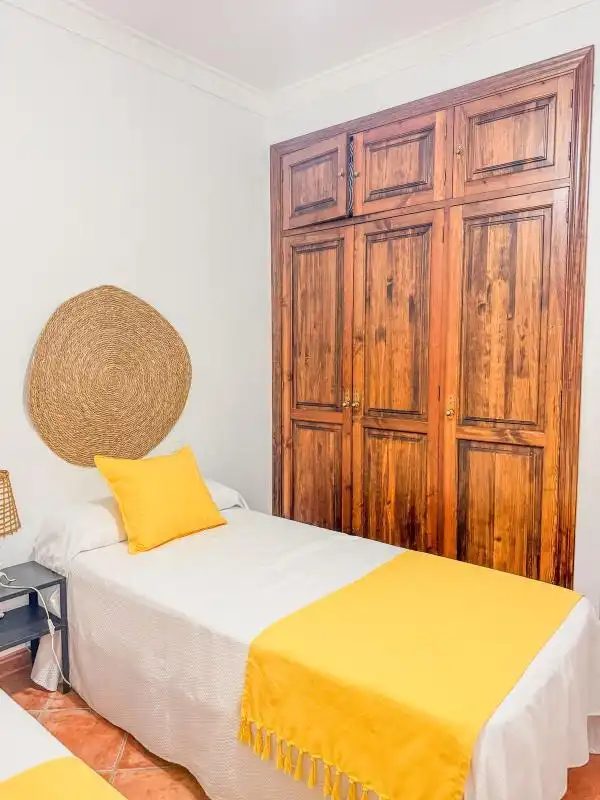 Dormitori de Casa o xalet en venda en Algodonales amb Aire condicionat, Calefacció i Jardí privat