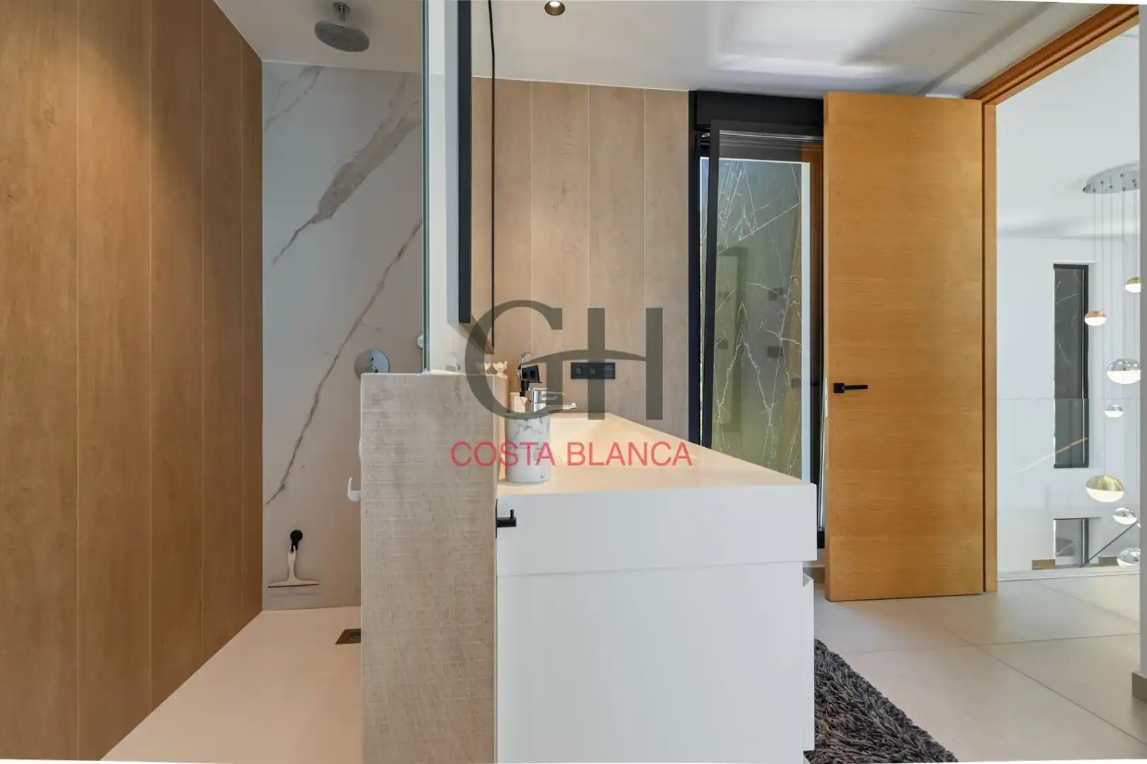 Badezimmer von Haus oder Chalet zum Verkauf in Moraira mit Klimaanlage, Heizung und Privatgarten