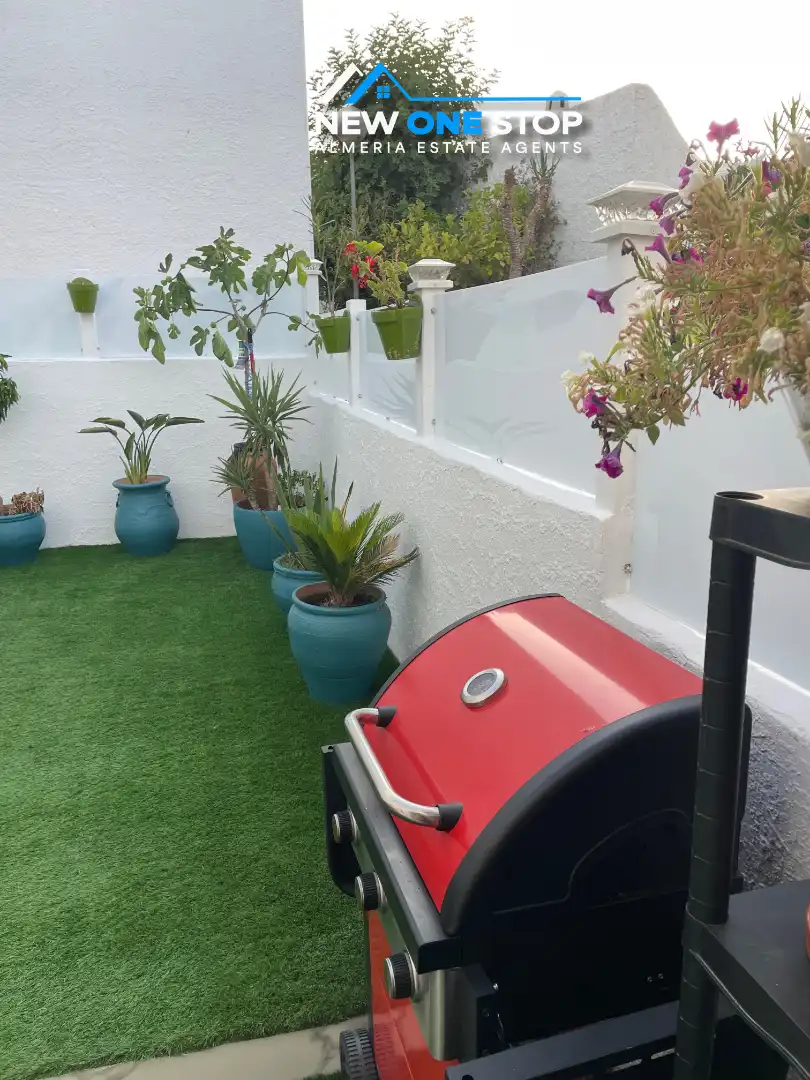 Terrassa de Apartament en venda en Mojácar amb Aire condicionat, Calefacció i Jardí privat
