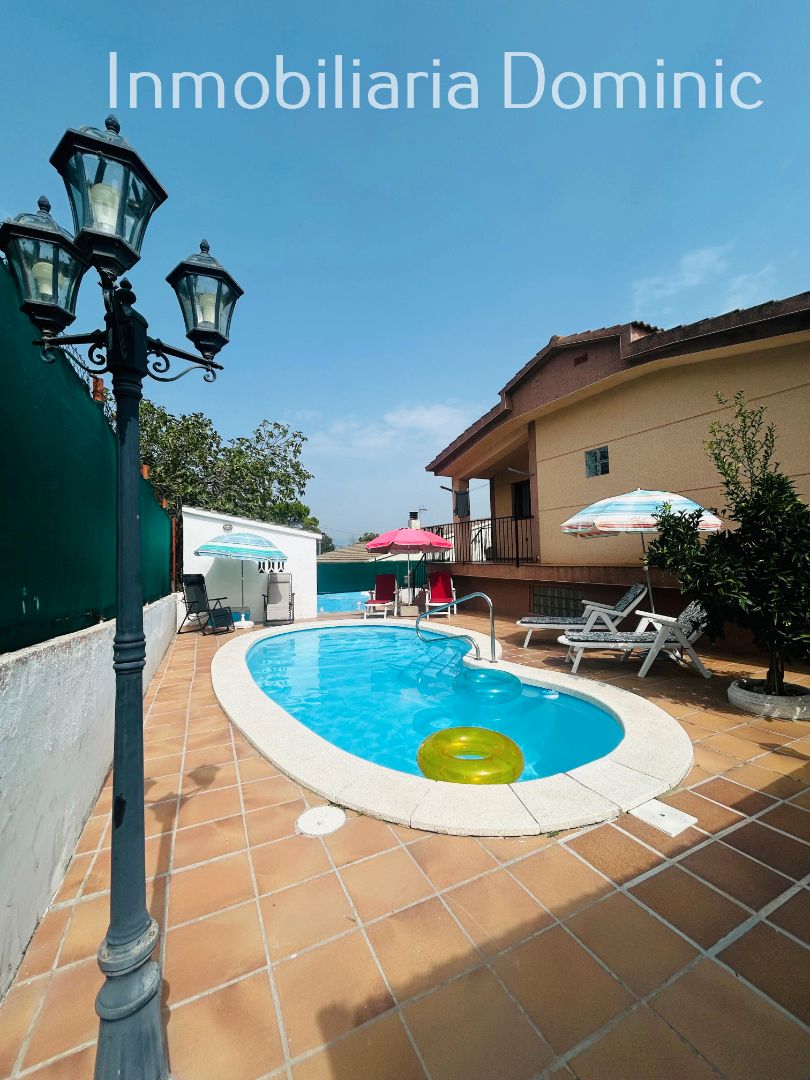 Piscina de Casa o chalet en venta en Maçanet de la Selva con Calefacción, Jardín privado y Piscina