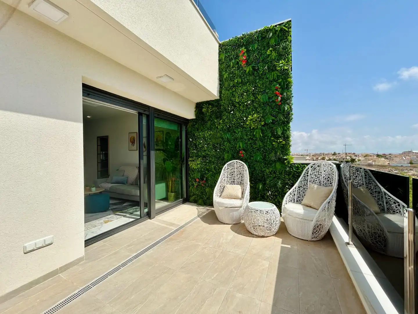 Terraza de Ático en venta en Orihuela con Aire acondicionado, Calefacción y Jardín privado