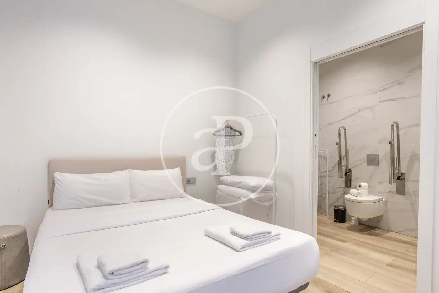 Habitación de Piso en venta en Valencia con Aire acondicionado, Calefacción y Amueblado