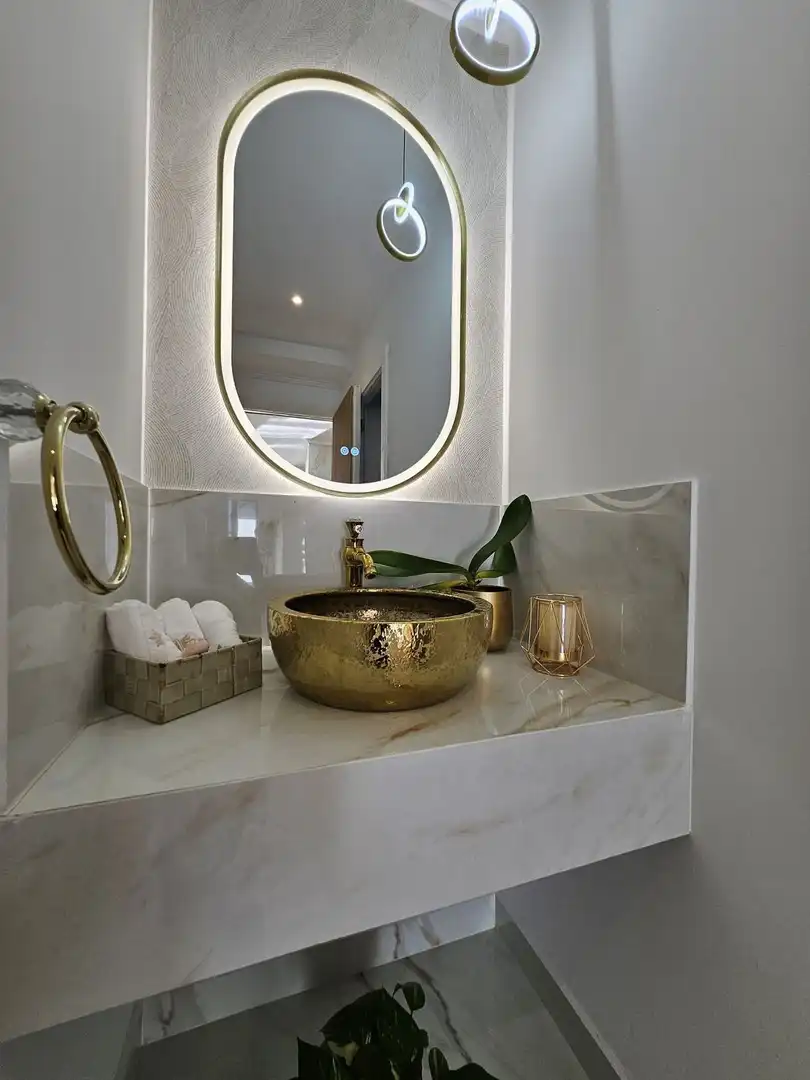 Baño de Finca rústica de alquiler en Estepona con Piscina
