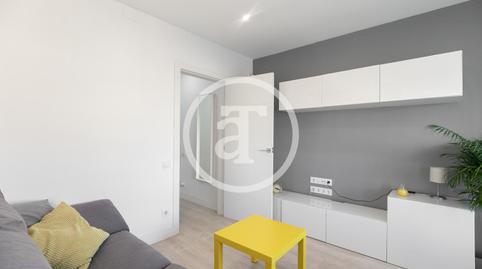 Foto 5 de Pis de lloguer a Carrer de Industria, El Camp de l'Arpa del Clot,  Barcelona Capital