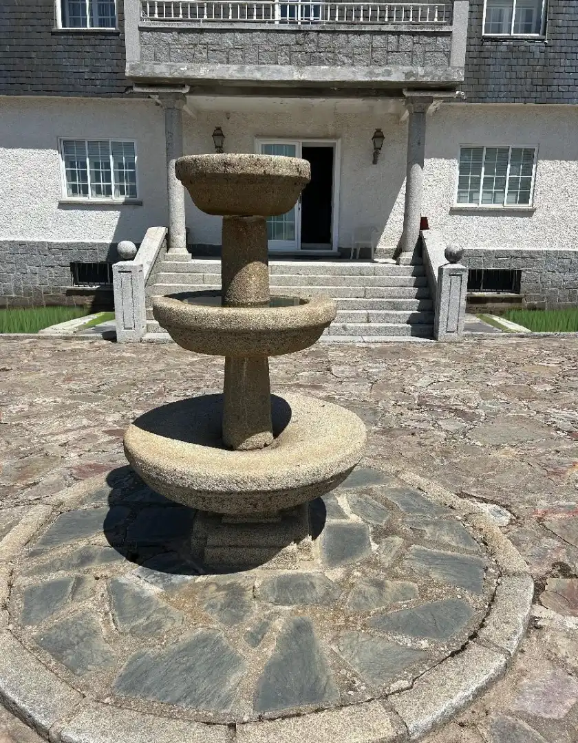 Vista exterior de Casa o xalet en venda en San Cristóbal de Segovia amb Calefacció, Jardí privat i Terrassa