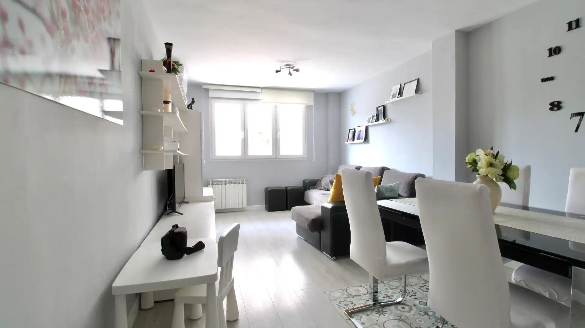 Living room of Ground floor for sale in Maracena  with Air Conditioner, Heating and Furnished