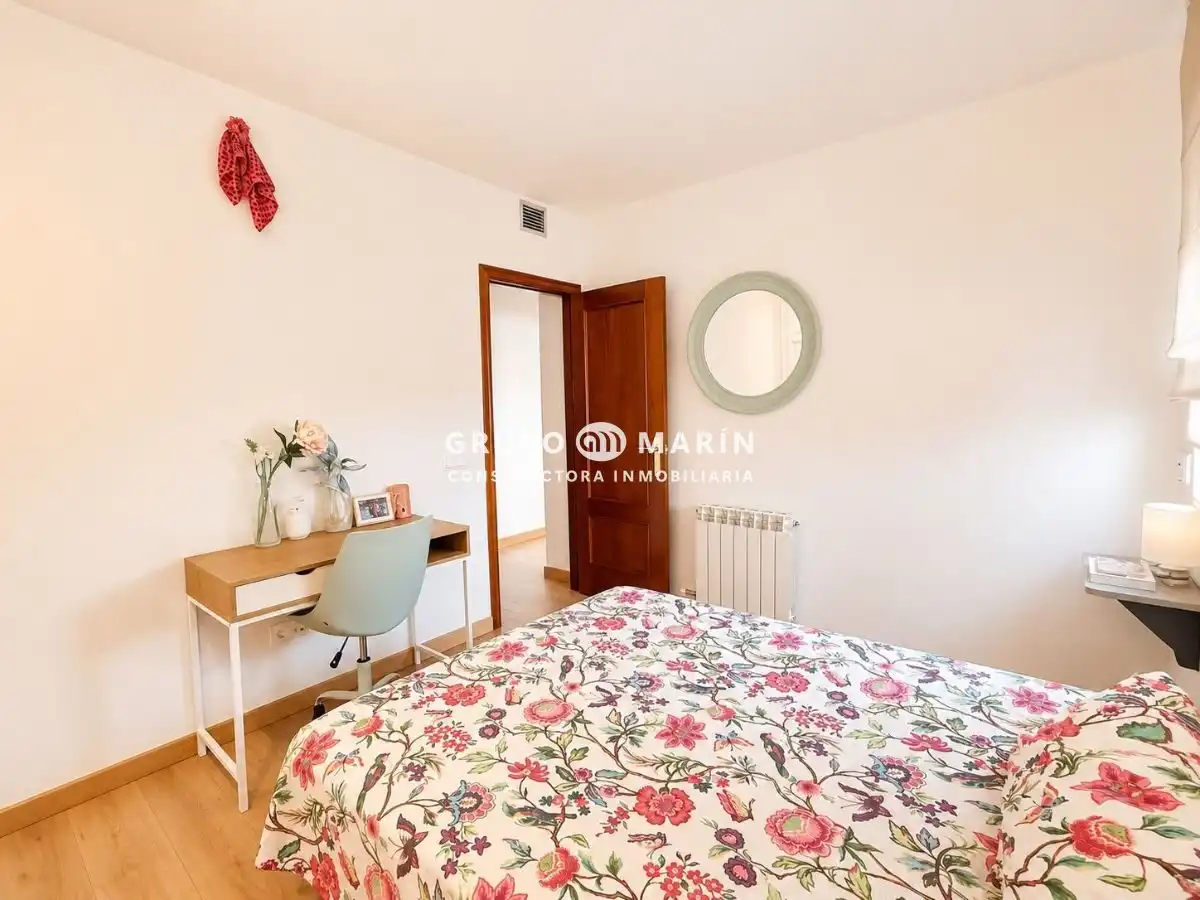 Habitación de Piso en venta en Blanes con Calefacción, Terraza y Balcón